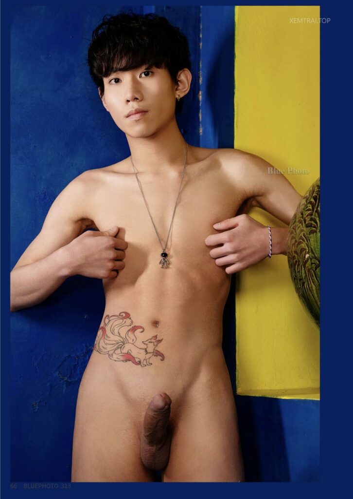 bluephoto no6089050303374436591