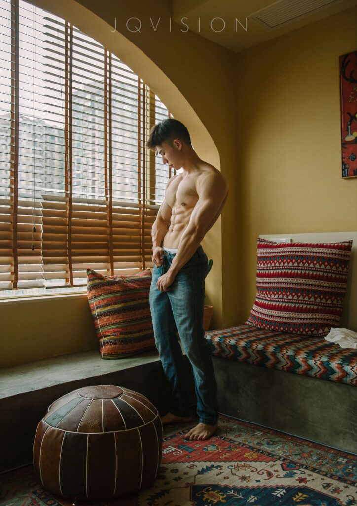 jq vision issue 104049902389198985665