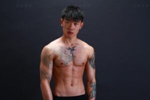 蒙面男神 vol1810547650865822461