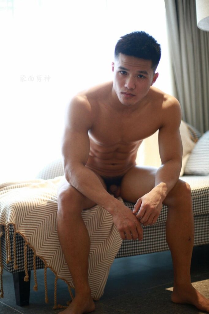 蒙面男神 vol4569103369807599936