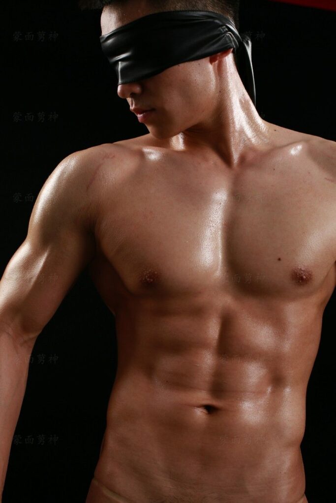 蒙面男神 vol8537366215813993184
