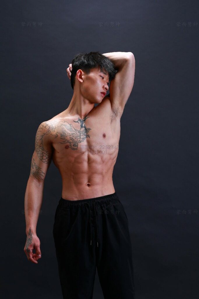 蒙面男神 vol8595636543917637936