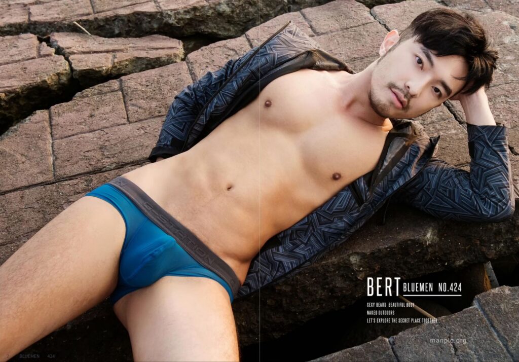 bluemen no4651779176381979844