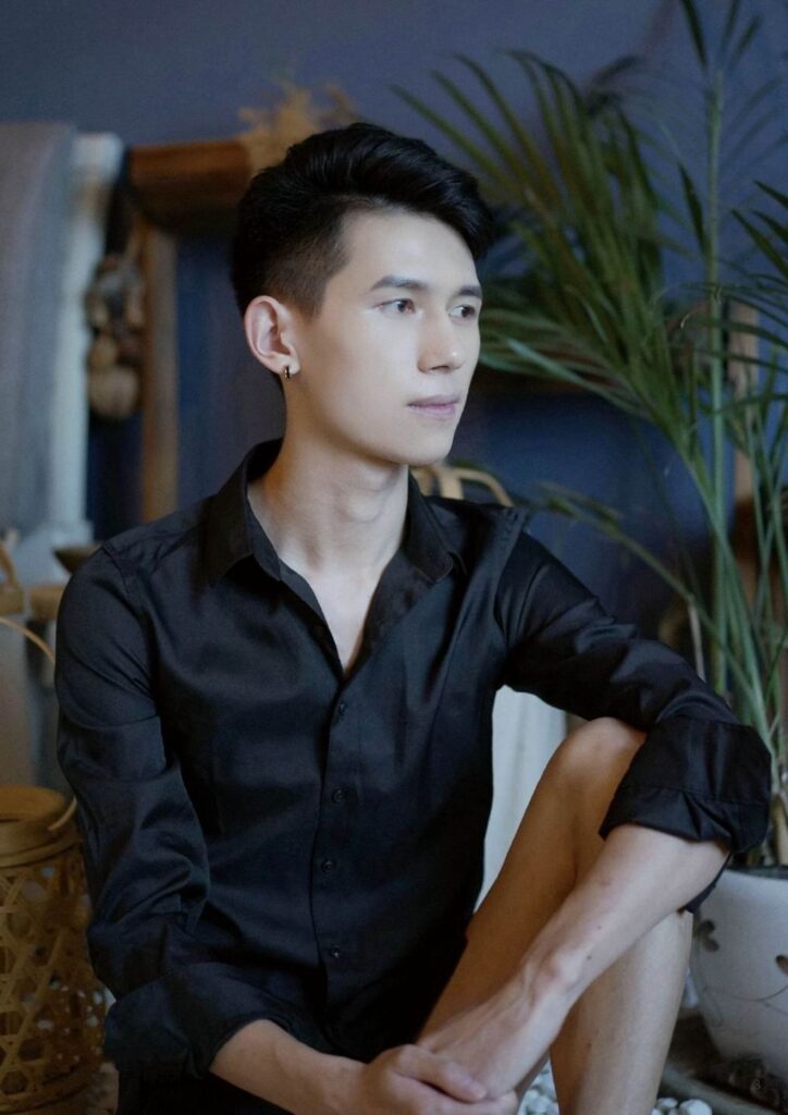 elegant man no8999707617853630398