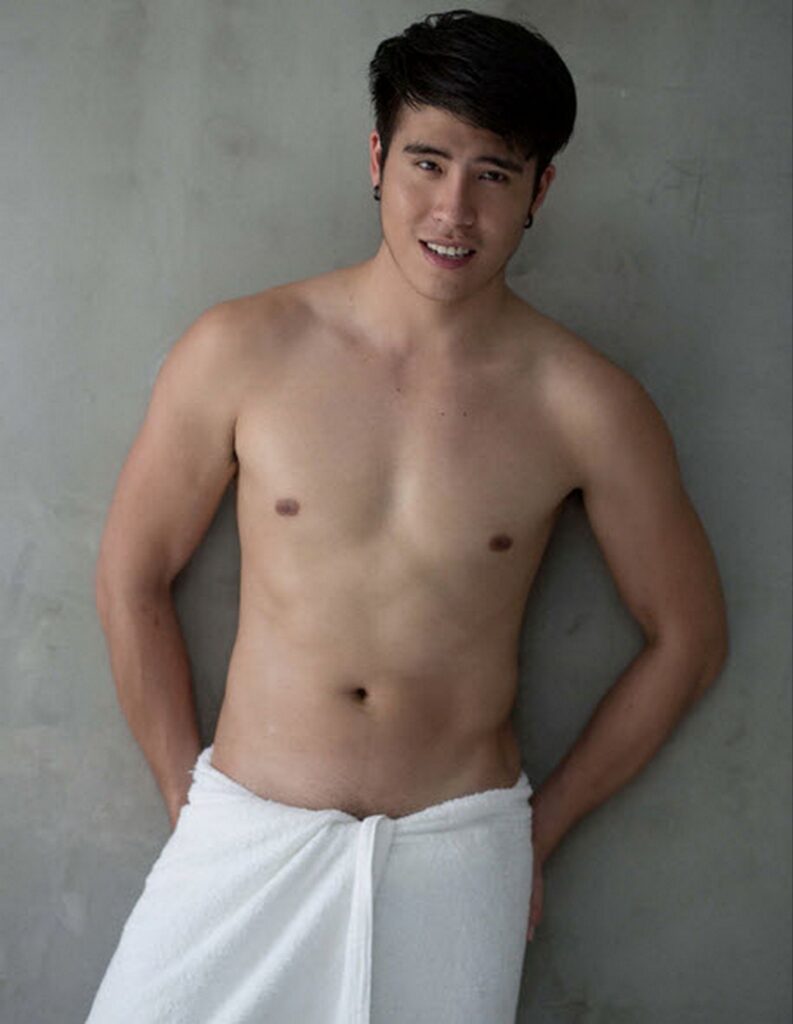 gosh guy magazine no4353660267020064833