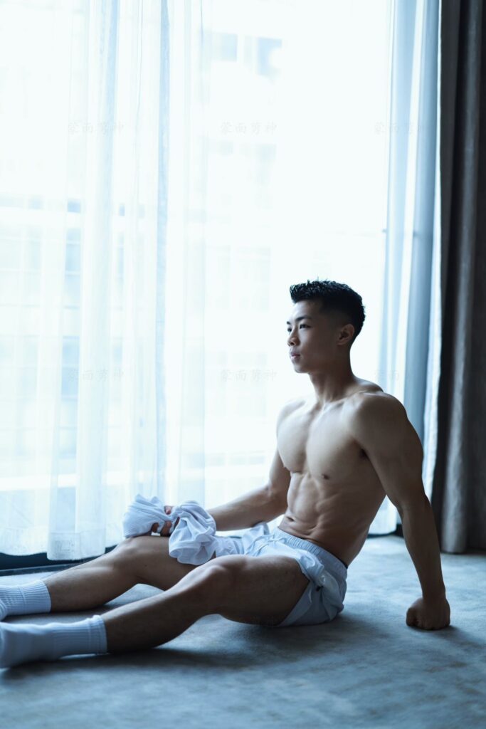 蒙面男神 vol1069123986107084010