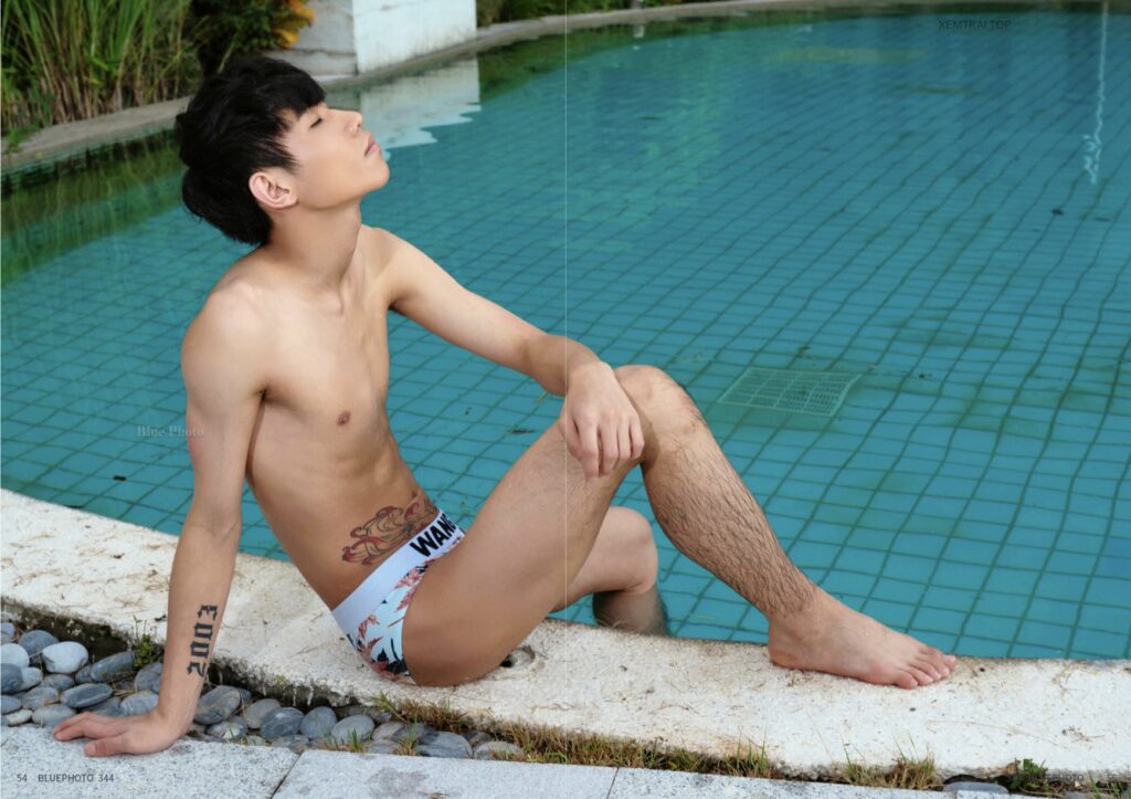 bluephoto no812260611842292806